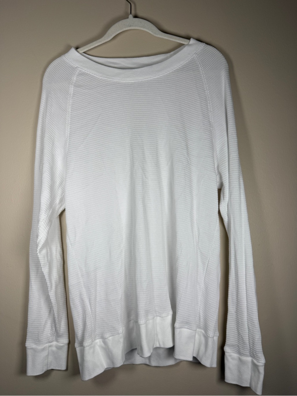 Aritzia TNA Waffle Raglan Longsleeve Sz 1X - Picture 2 of 10
